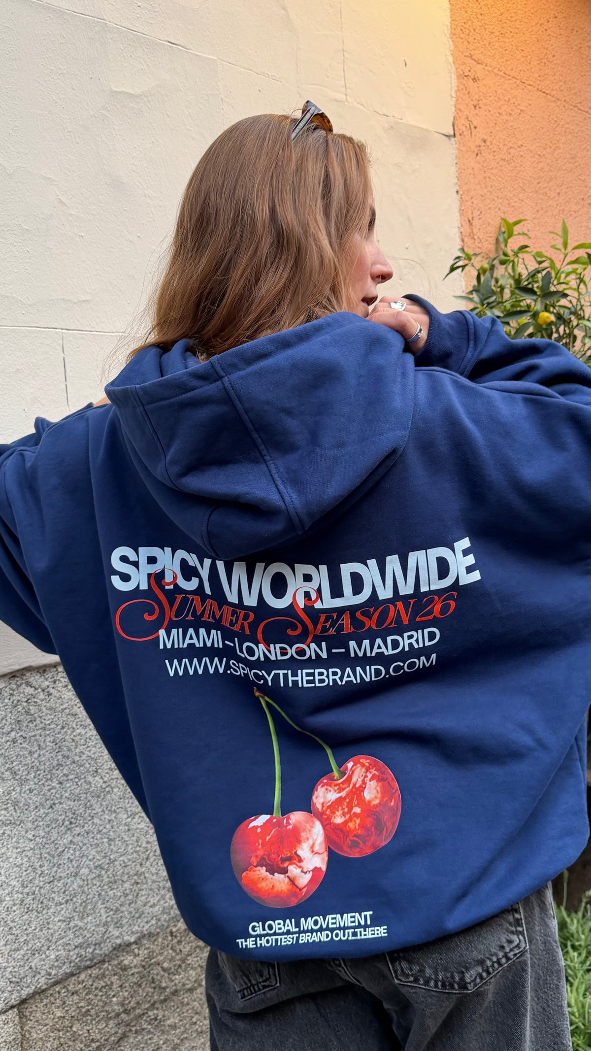 CHERRYVERSE HOODIE AZUL MARINO