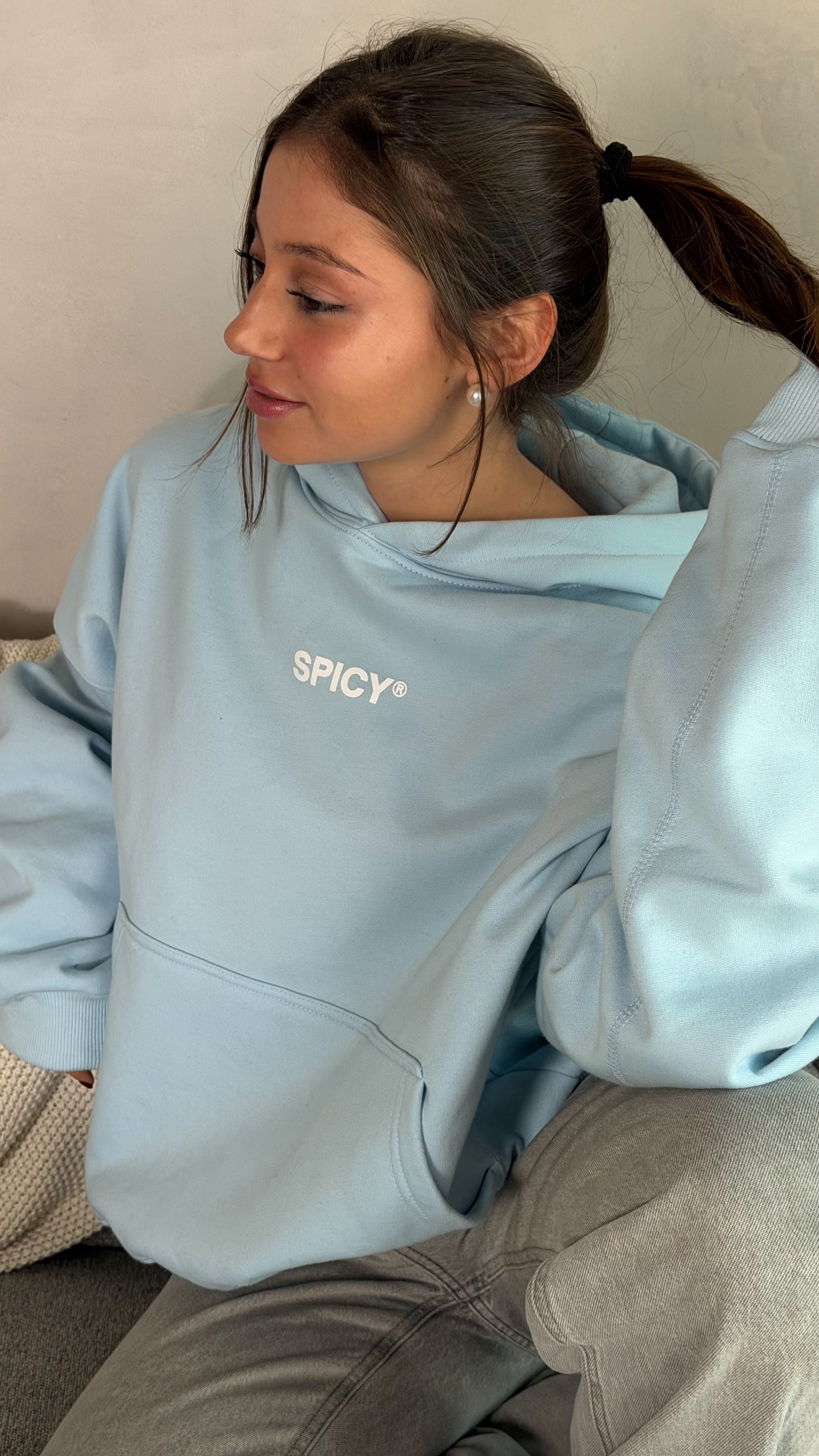 HOTTEST HOODIE CELESTE
