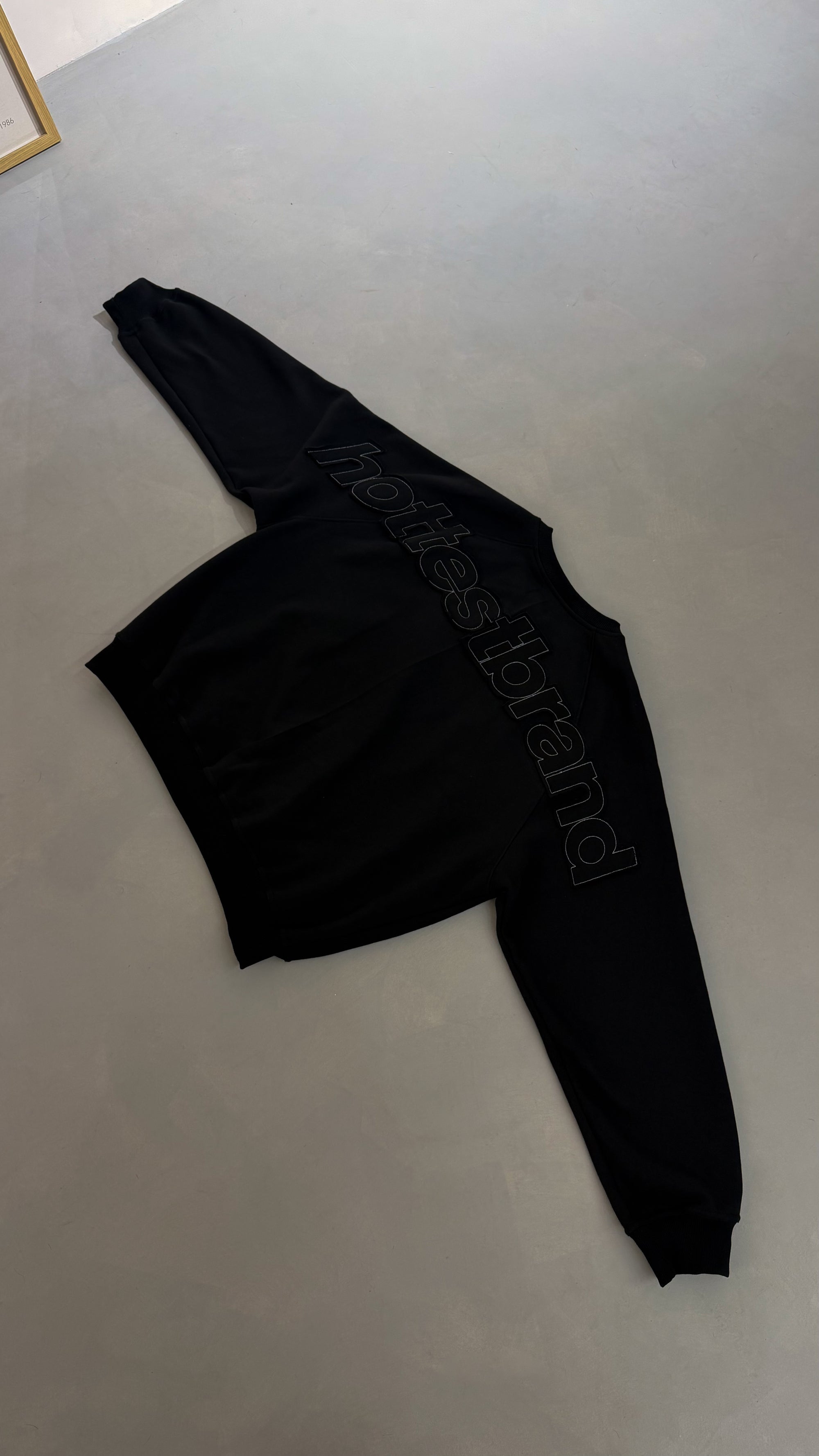 CREWNECK REBEL NEGRO