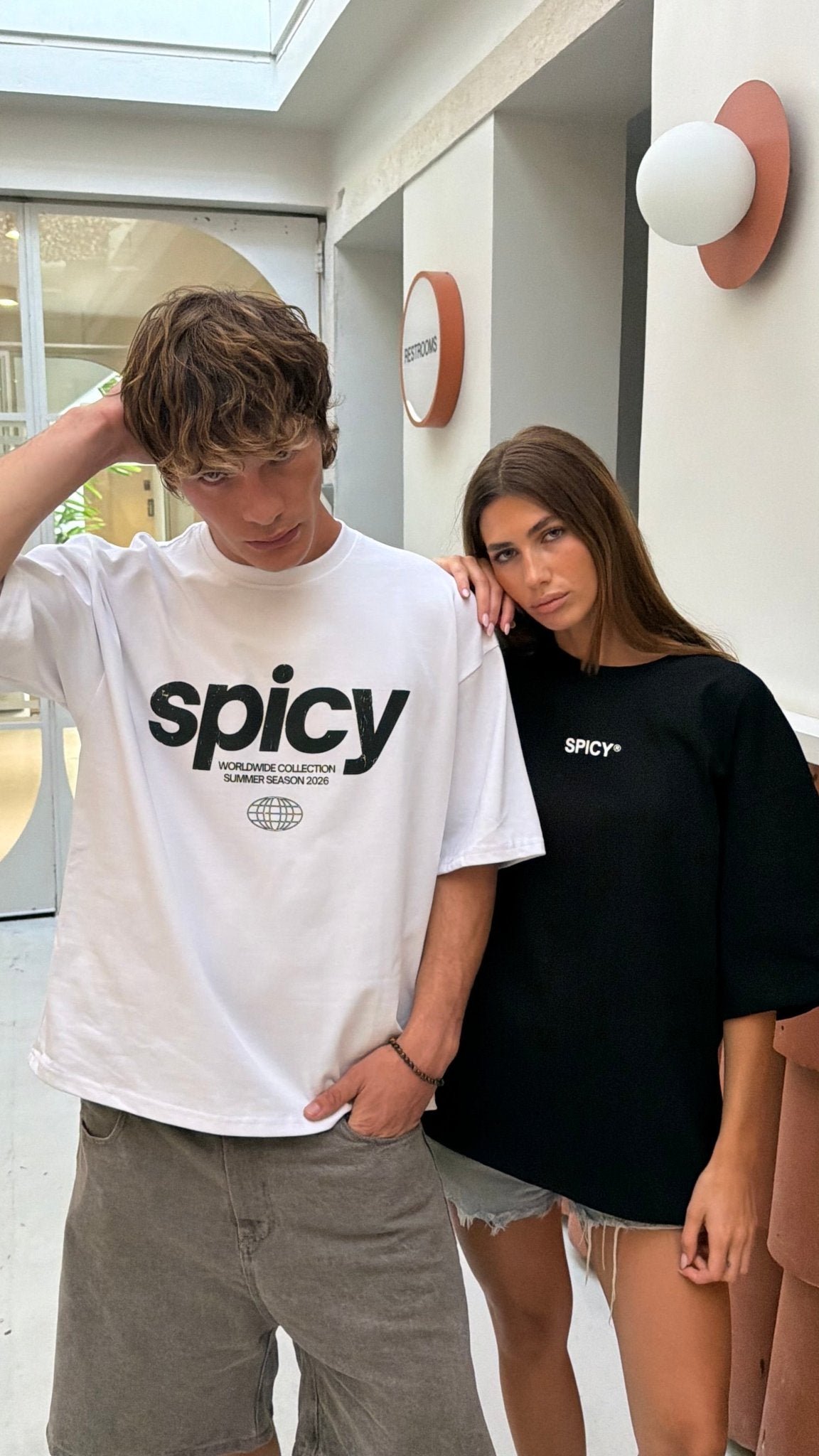 WORLDWIDE TEE - Spicy
